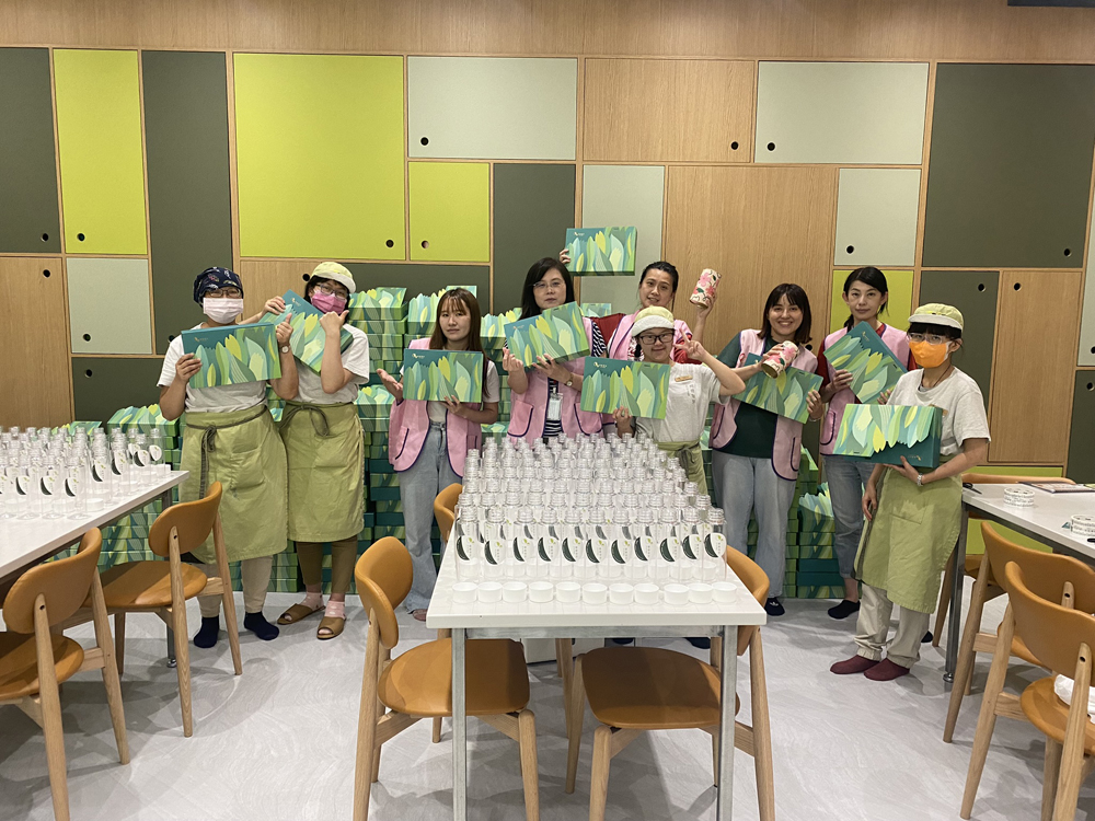 During the first phase of the initiative, employees contributed about 800 hours of volunteer service, giving back to society through taking action.